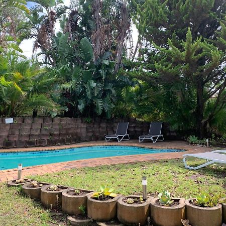 Garden Cottage In Ambiente Guest House Knysna Ngoại thất bức ảnh