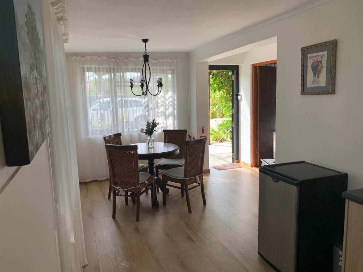Garden Cottage In Ambiente Guest House Knysna Ngoại thất bức ảnh